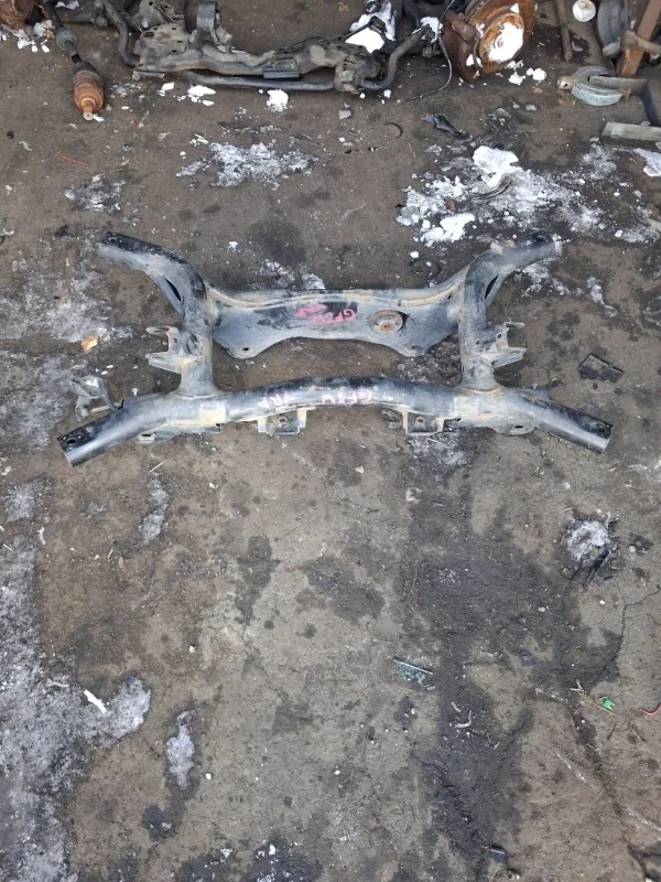 Подрамник Mitsubishi Outlander 2014 4100A095 CF8W 4J12, задний