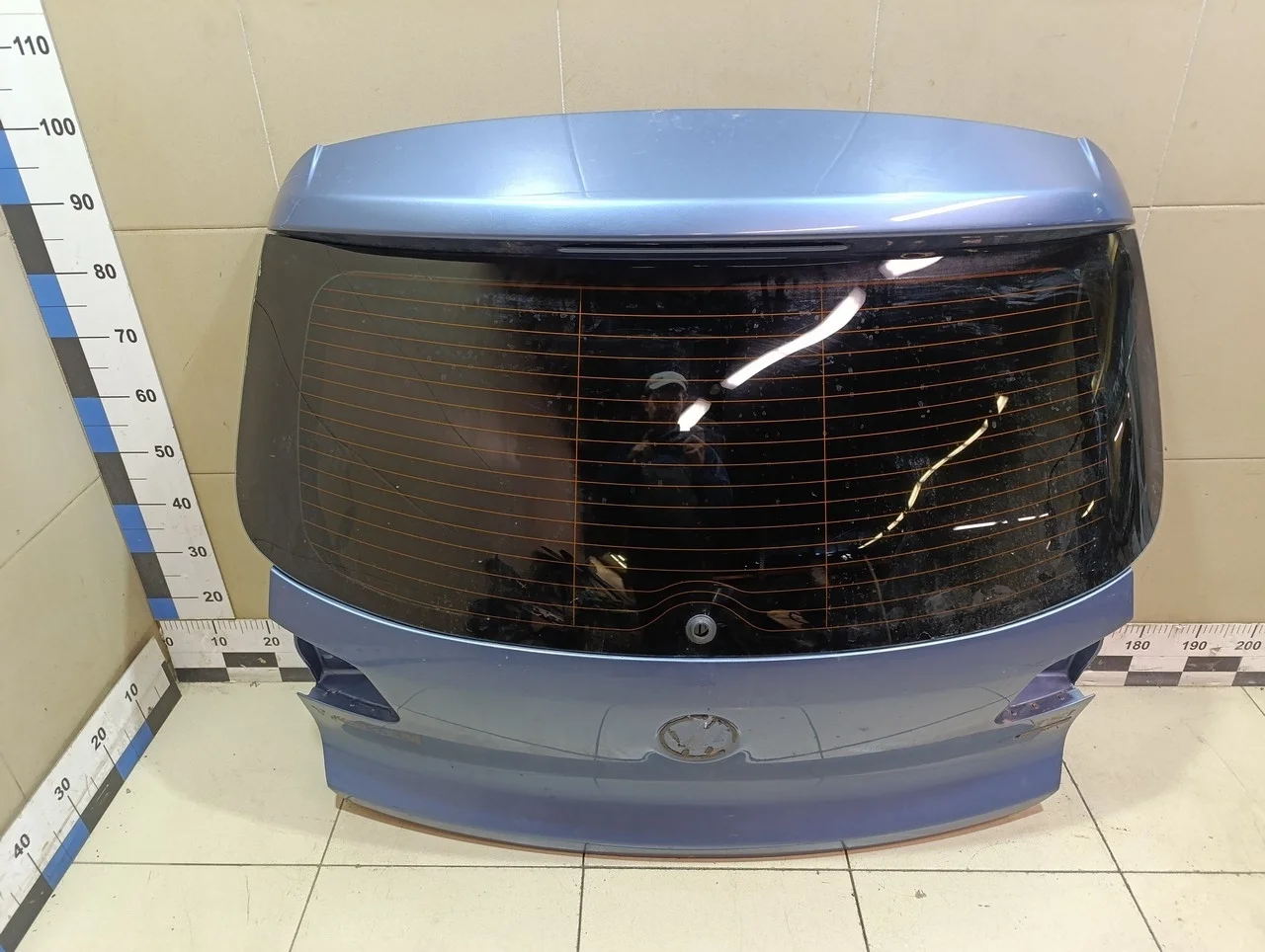 Дверь багажника со стеклом Tiguan 2011-2016