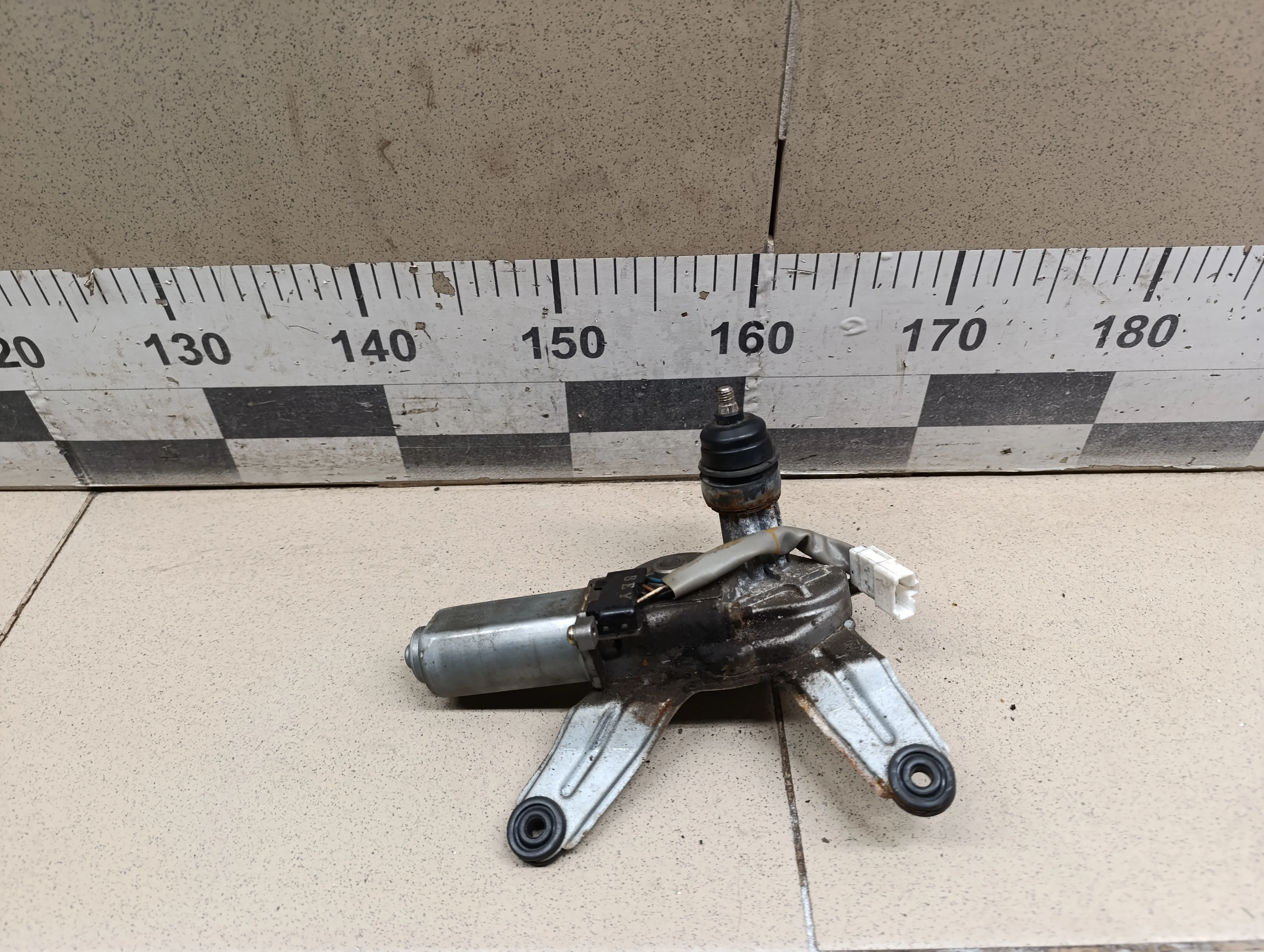 Моторчик стеклоочистителя задний Getz 2002-2010