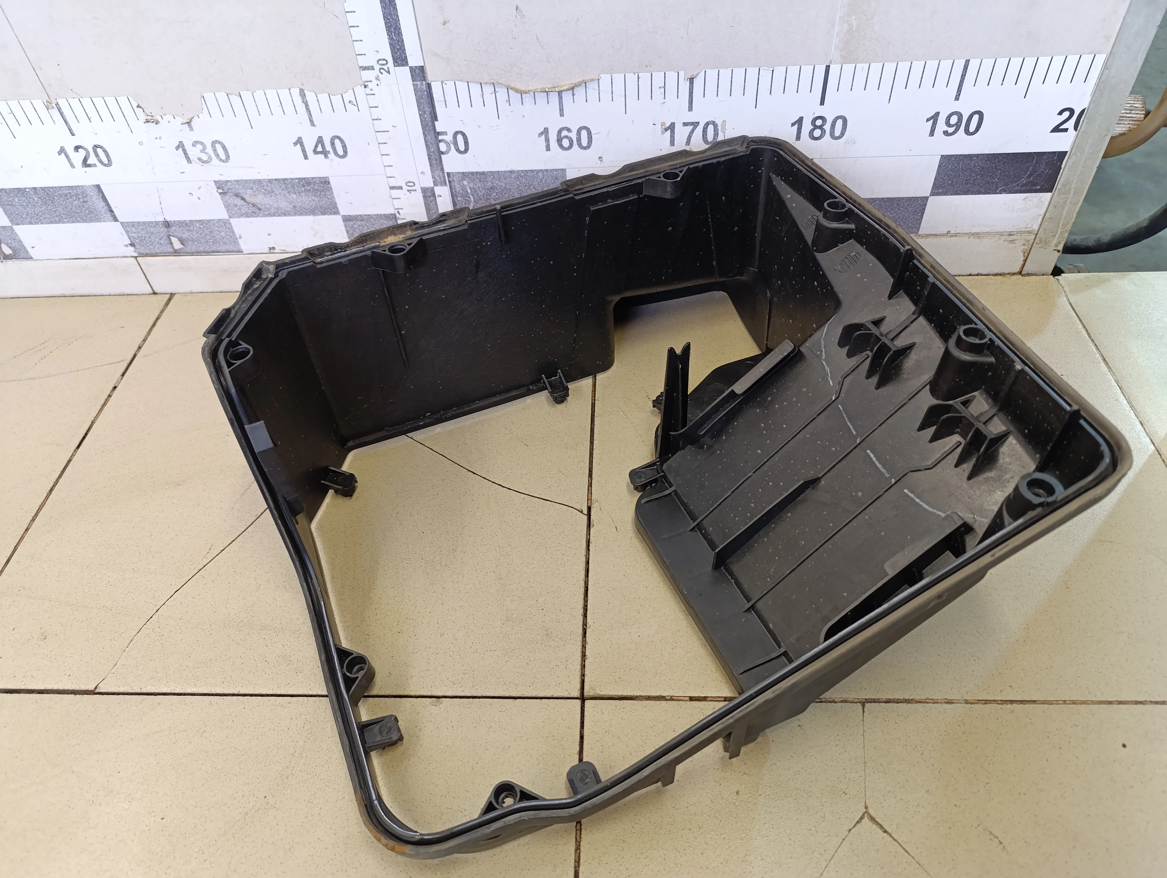 Корпус блока предохранителей Transporter T5 2003-2015