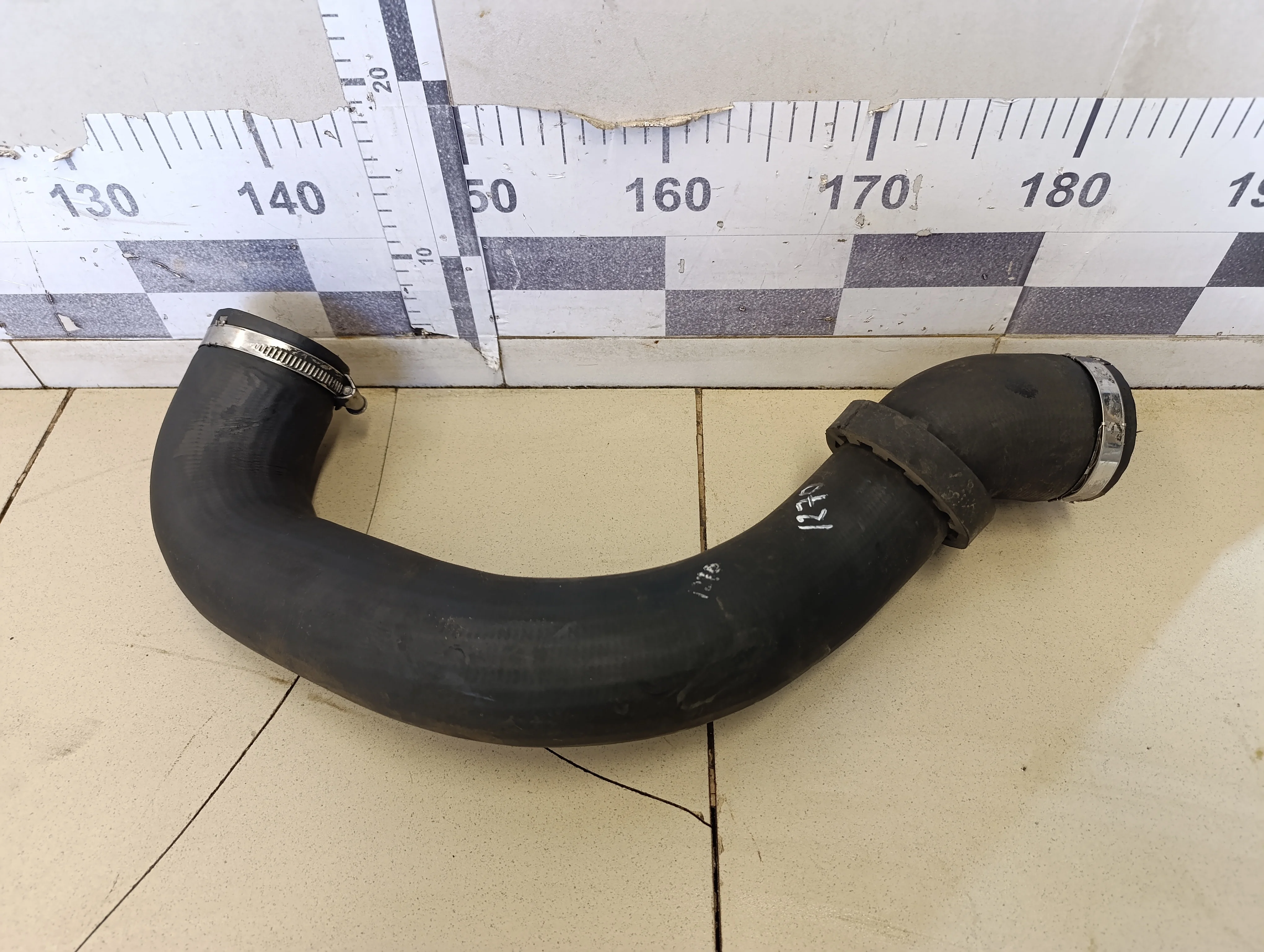 Патрубок интеркулера Transporter T5 2003-2015