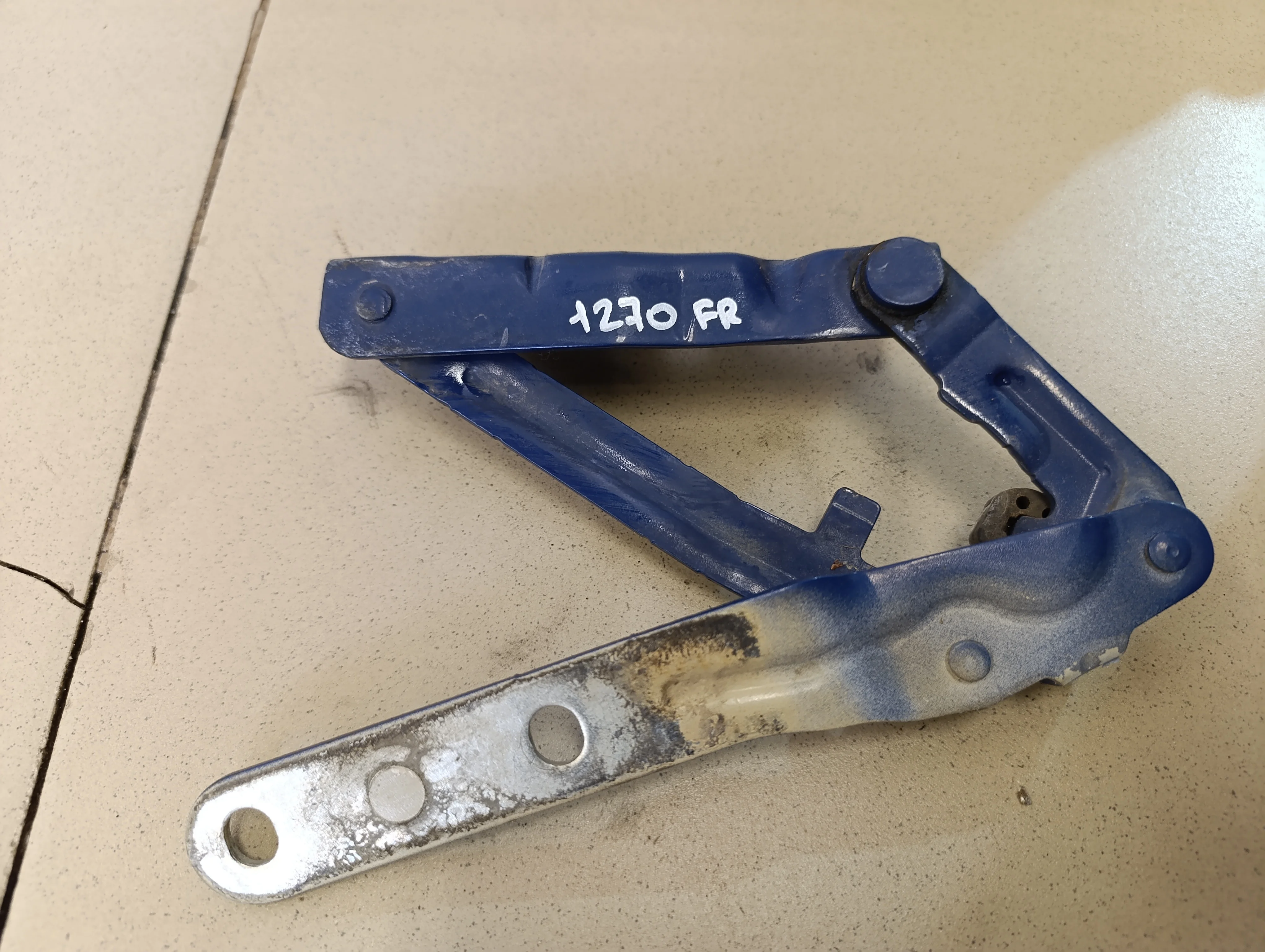 Петля капота правая Aveo (T250) 2005-2011