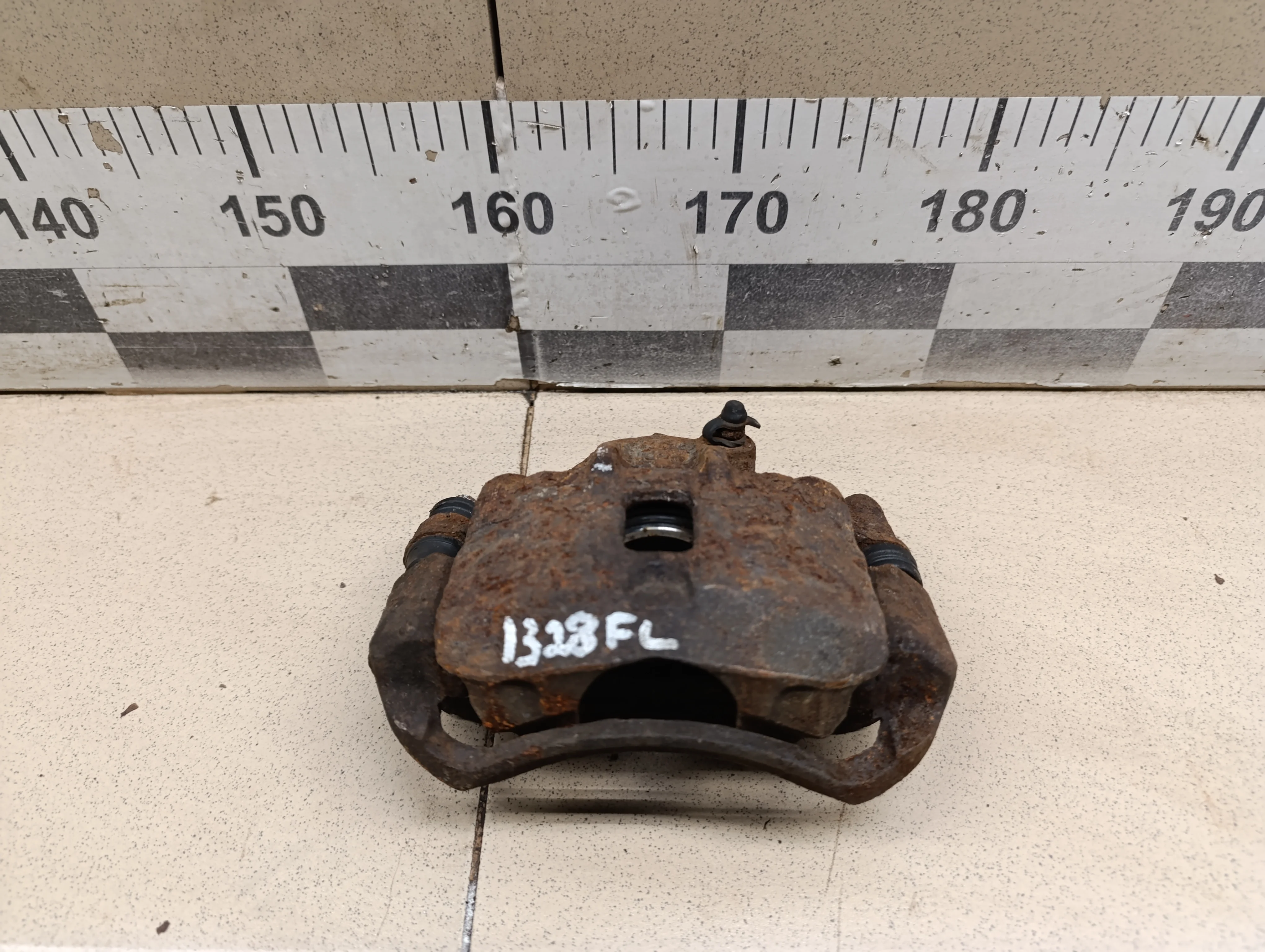 Суппорт передний левый Getz 2002-2010