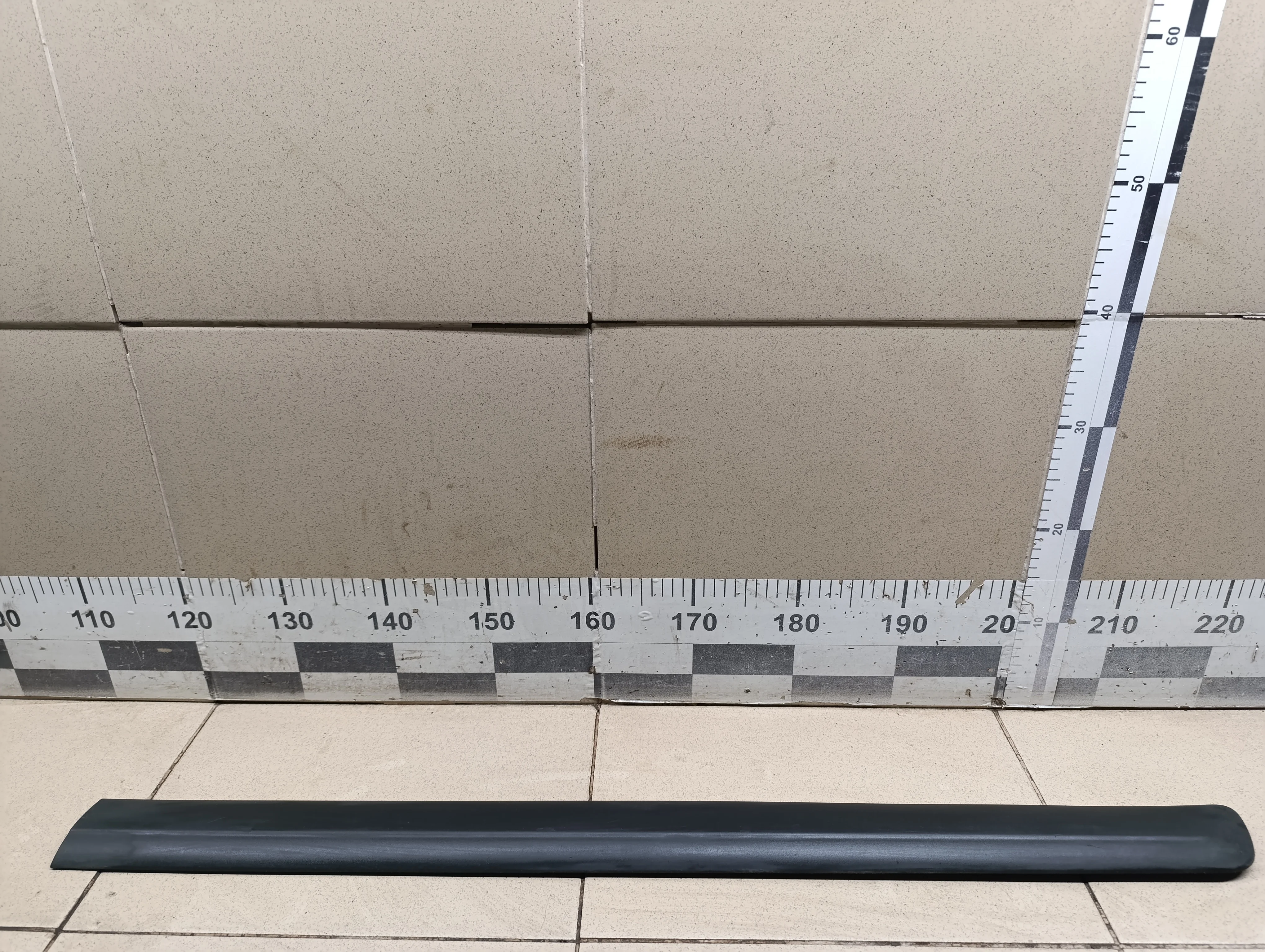 Накладка двери передней левой Getz 2002-2010