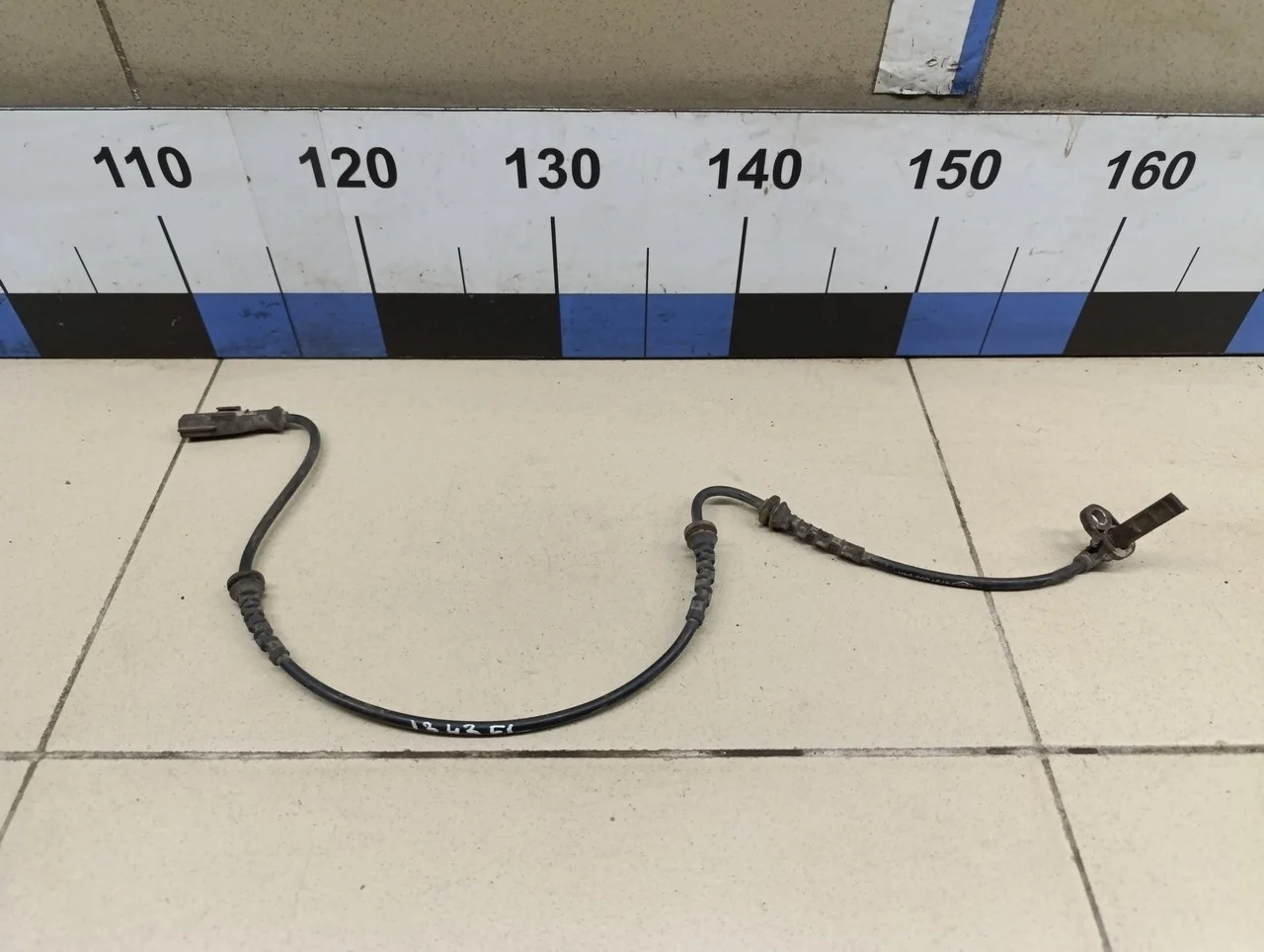 Датчик ABS передний Duster 2012>