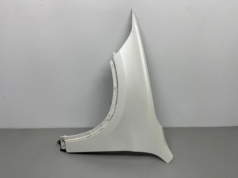 Крыло BMW X1 F48