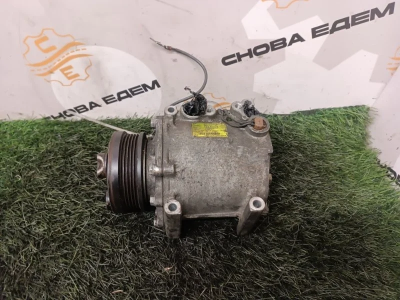 Компрессор кондиционера Mitsubishi Lancer MR460436 9 4G15 1.5