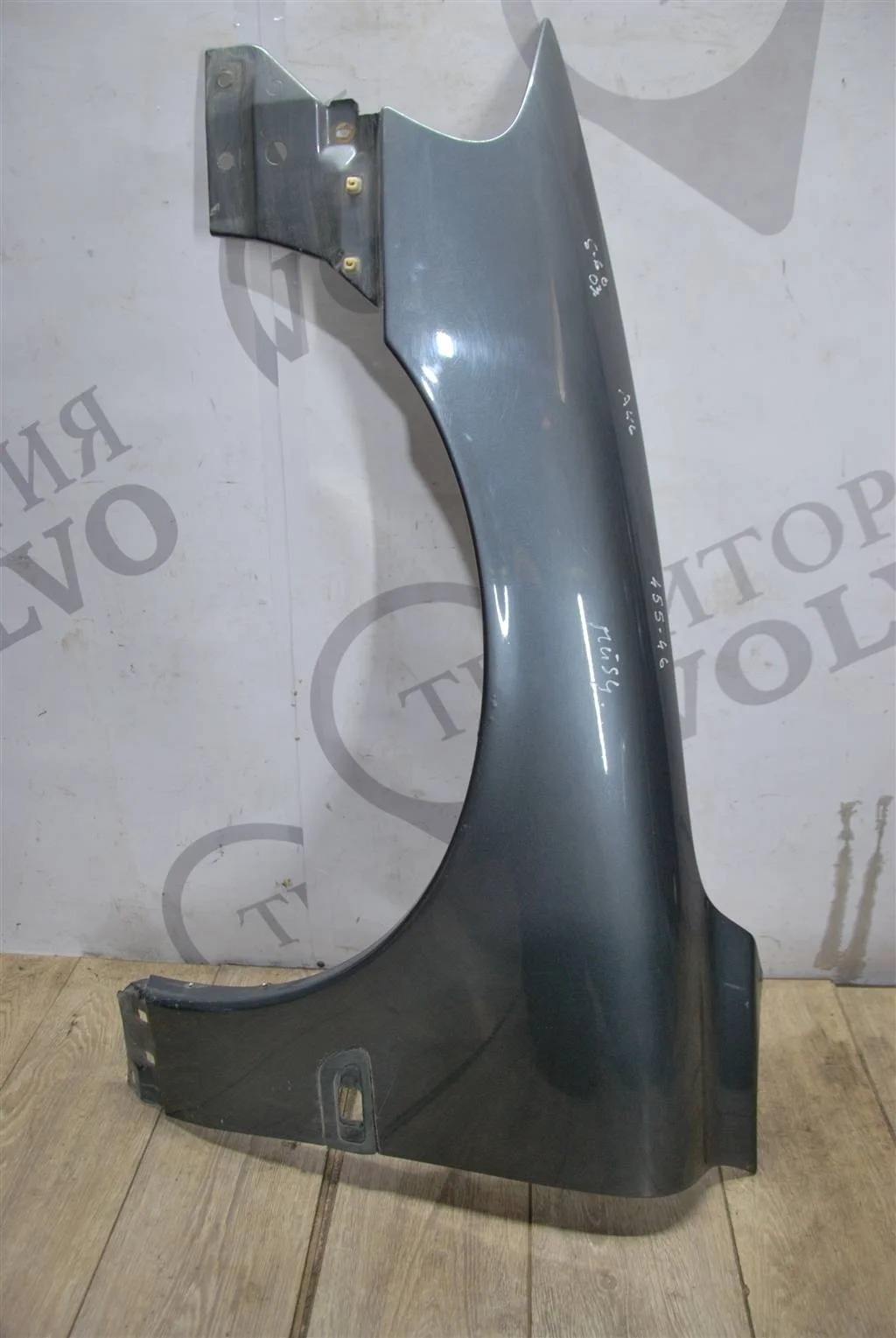 Крыло переднее левое VOLVO S60 2000-2009