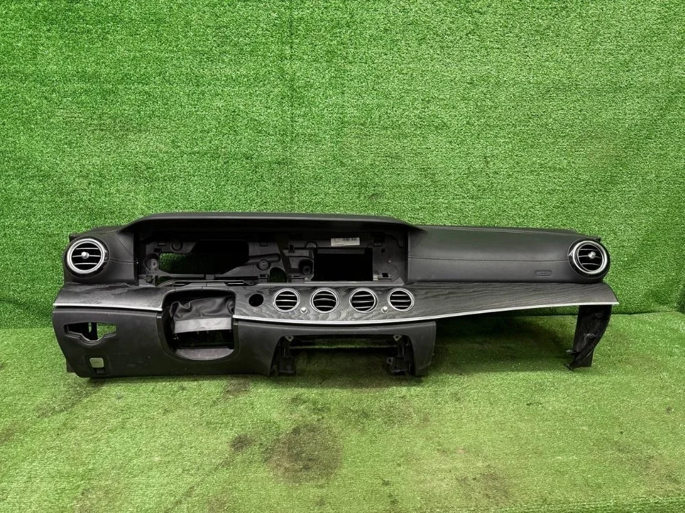 Торпедо Mercedes E-Class 2019 A2136809804 W213 264.920