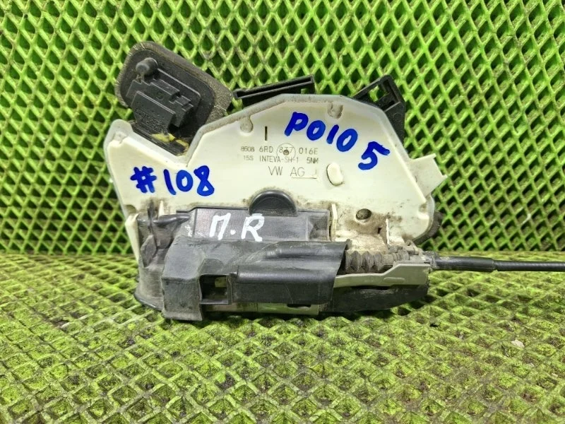Замок передней правой двери Volkswagen Polo 5 2018 6RD837016E СЕДАН CWV