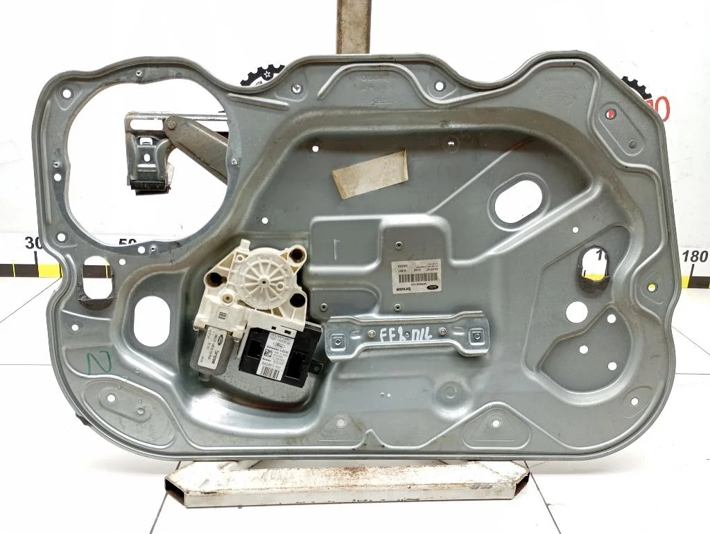 Стеклоподъемник передний левый Ford Focus 2007