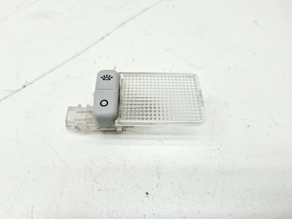 Плафон салонный Ford Focus 2007