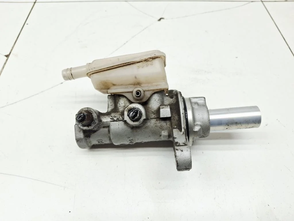 Цилиндр тормозной главный Mazda CX-7 2007 ER