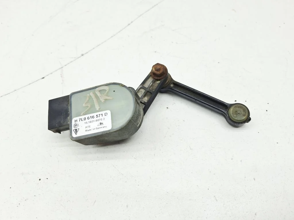 Датчик регулировки дорожного просвета Porsche Cayenne 1 2007 957