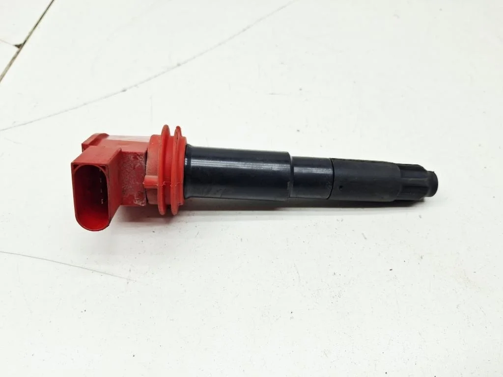 Катушка зажигания Porsche Cayenne 1 2007 957