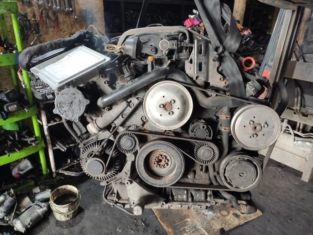 Двигатель AUK  Audi A6 C6 (S6,RS6) 3.2 Бензин