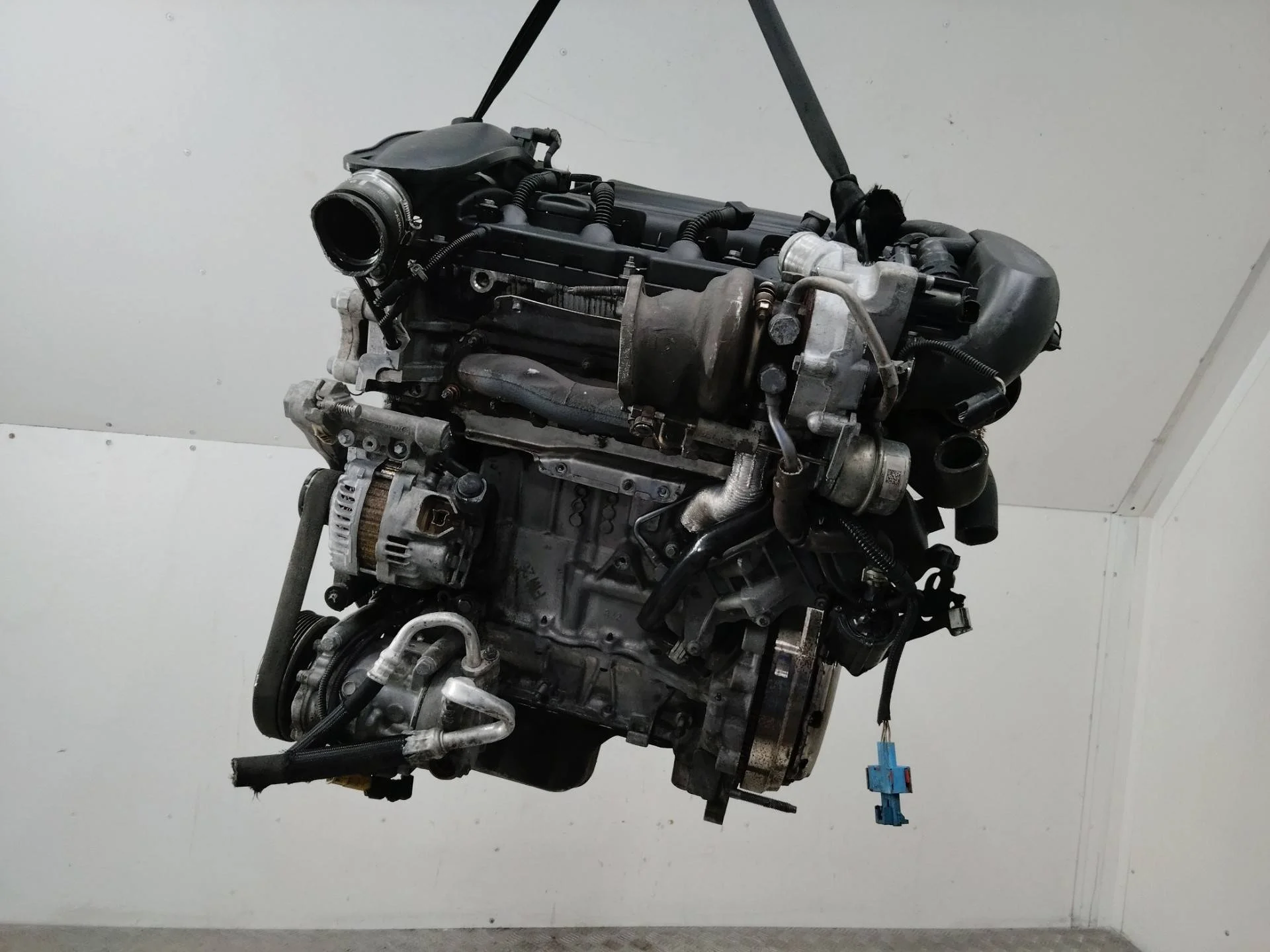 Двигатель 5F02 Peugeot 308 1 1.6 Бензин