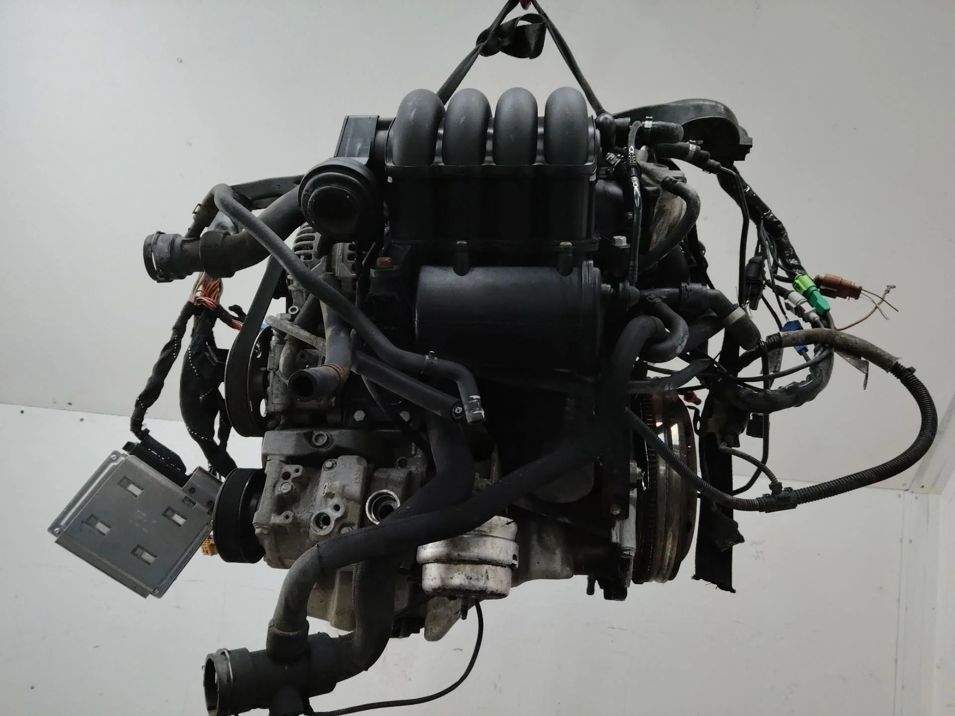 Двигатель ALT Audi A4 B7 (S4,RS4) 2.0 Бензин