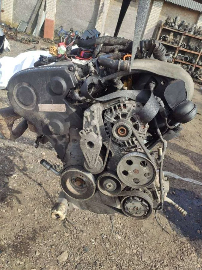 Двигатель alt Audi A4 B6 (S4,RS4) 2.0 Бензин