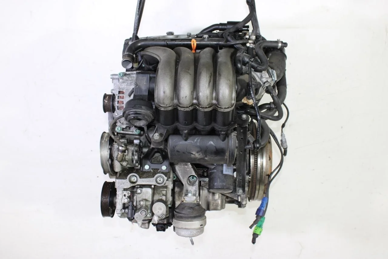 Двигатель ALT Audi A4 B6 (S4,RS4) 2.0 Бензин