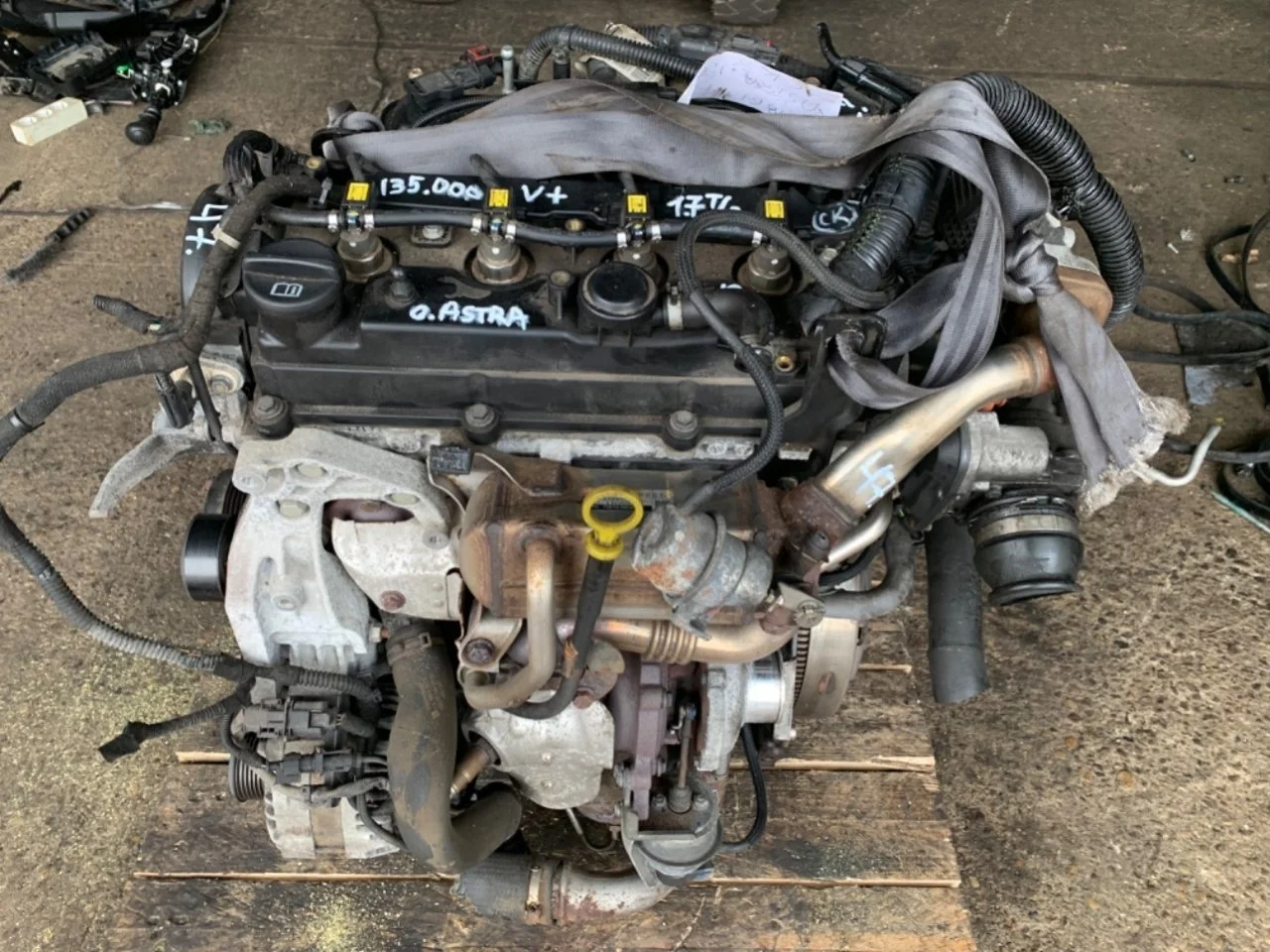 Двигатель A17DTS Opel Astra J 1.7 Дизель