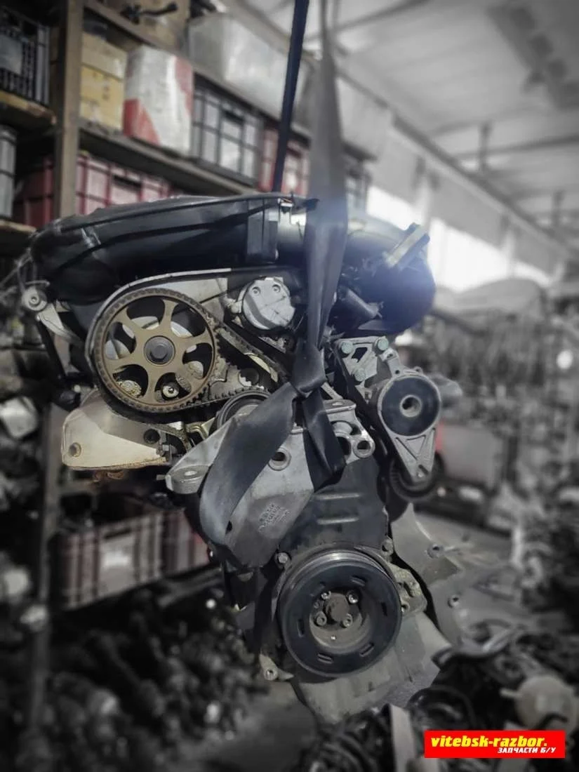 Двигатель AGN Volkswagen Golf 4 1.8 Бензин