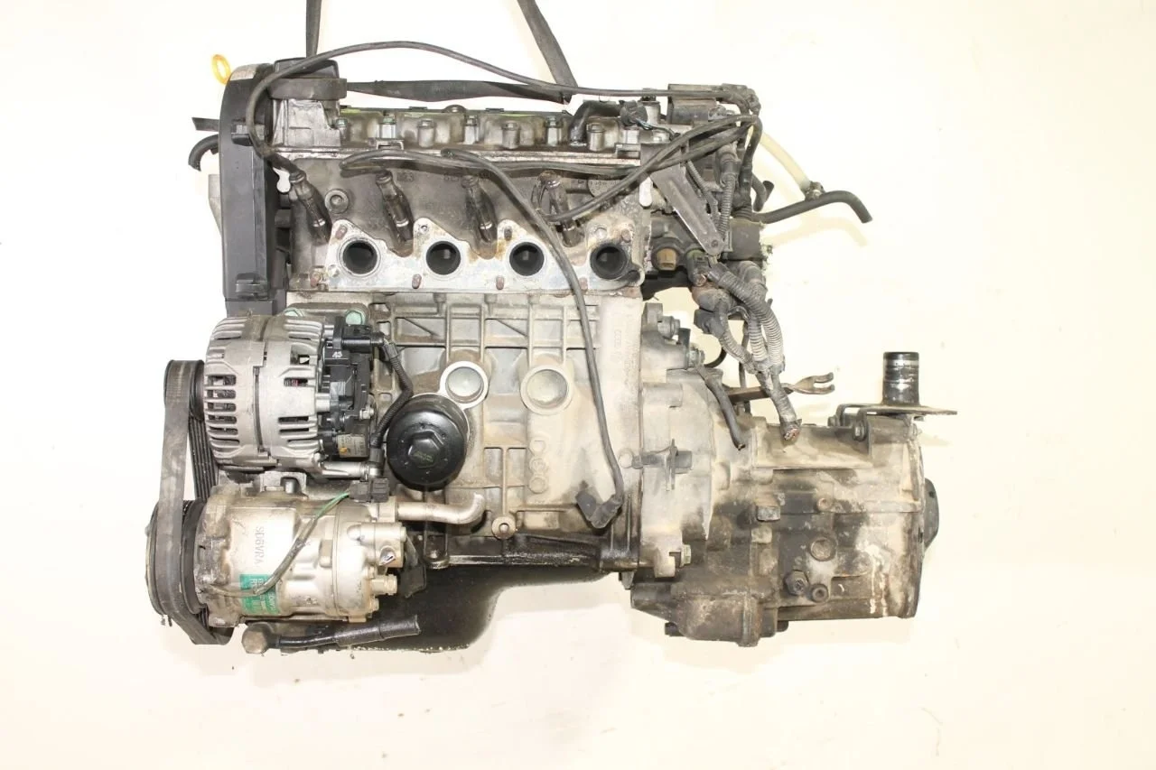 Двигатель AUC Volkswagen Polo 3 1.0 Бензин