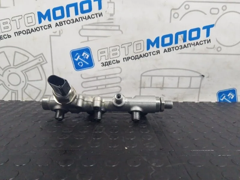 Топливная рампа Volkswagen Touareg 059130089BT NF CJM CJMA 3.0D