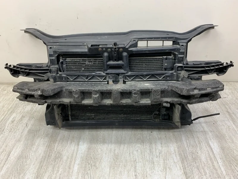 Кассета радиаторов в сборе VOLKSWAGEN GOLF 2008 1K0121251AK УНИВЕРСАЛ BLS