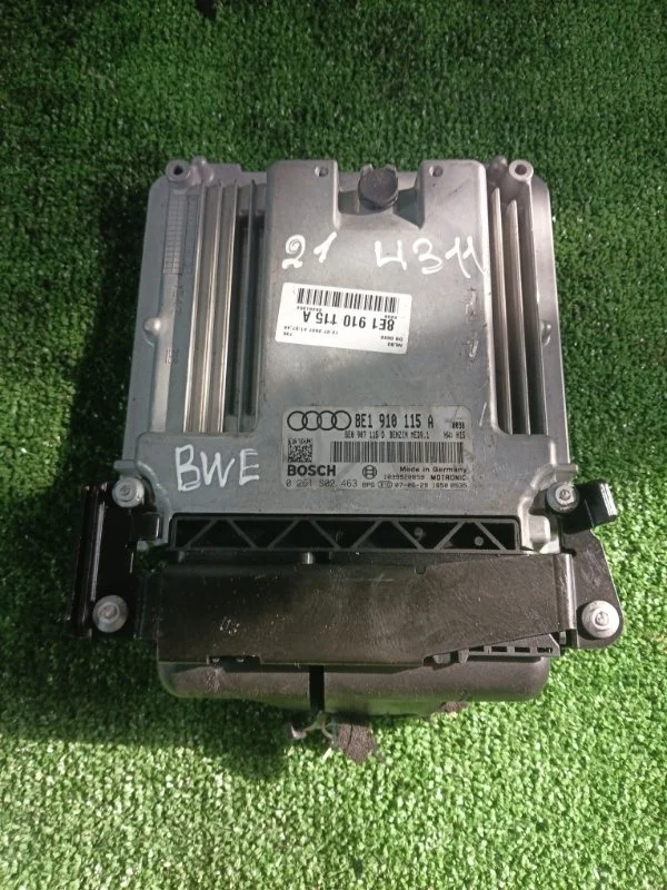 Блок управления Audi A4 8E1910115A BWE