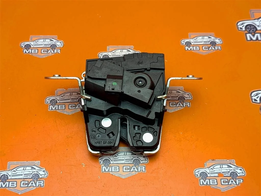 Замок багажника Mercedes-Benz