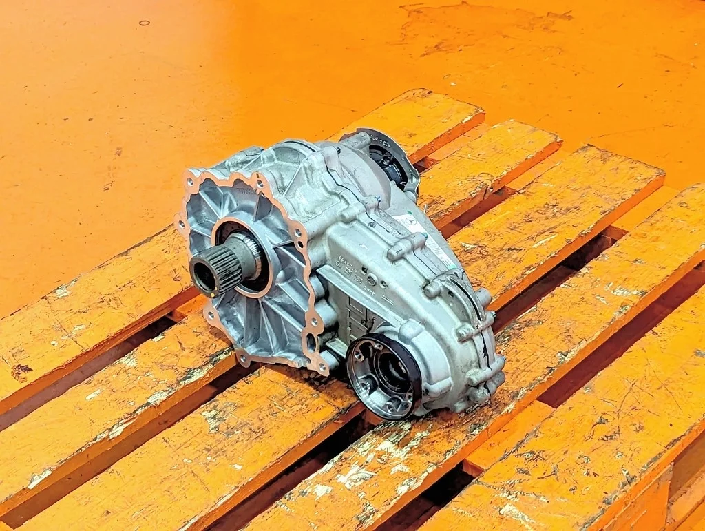 Раздаточная коробка Mercedes-Benz