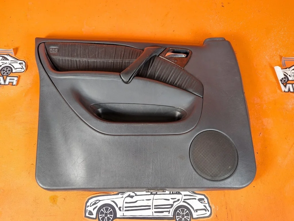 Карта двери передняя левая Mercedes-Benz