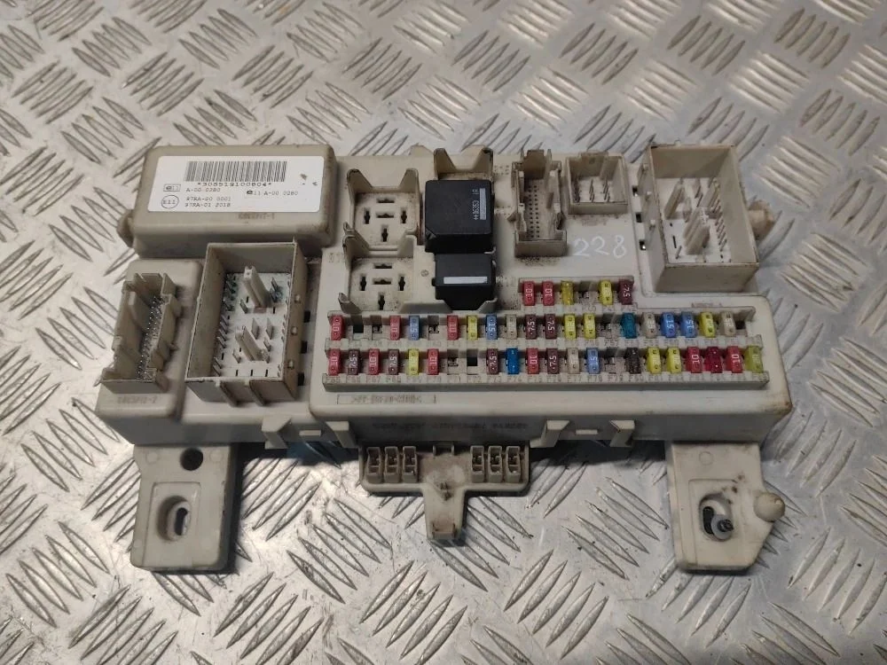 Блок предохранителей Ford Focus 2