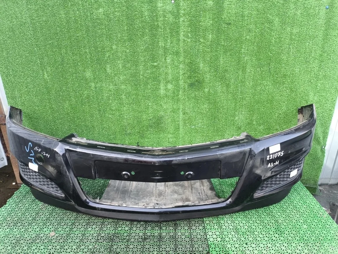 Бампер OPEL ASTRA H 2007- передний хэтчбек 5 ти дверный чёрный б/у ASTRA H(2004-2014)