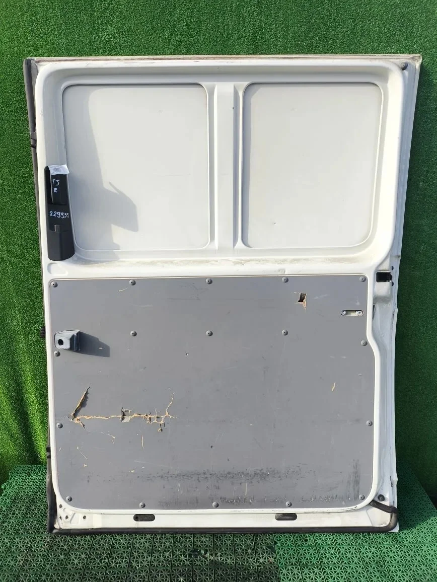 Замок двери сдвижной VOLKSWAGEN TRANSPORTER T5 2004- правый б/у TRANSPORTER T5(2003-2015)