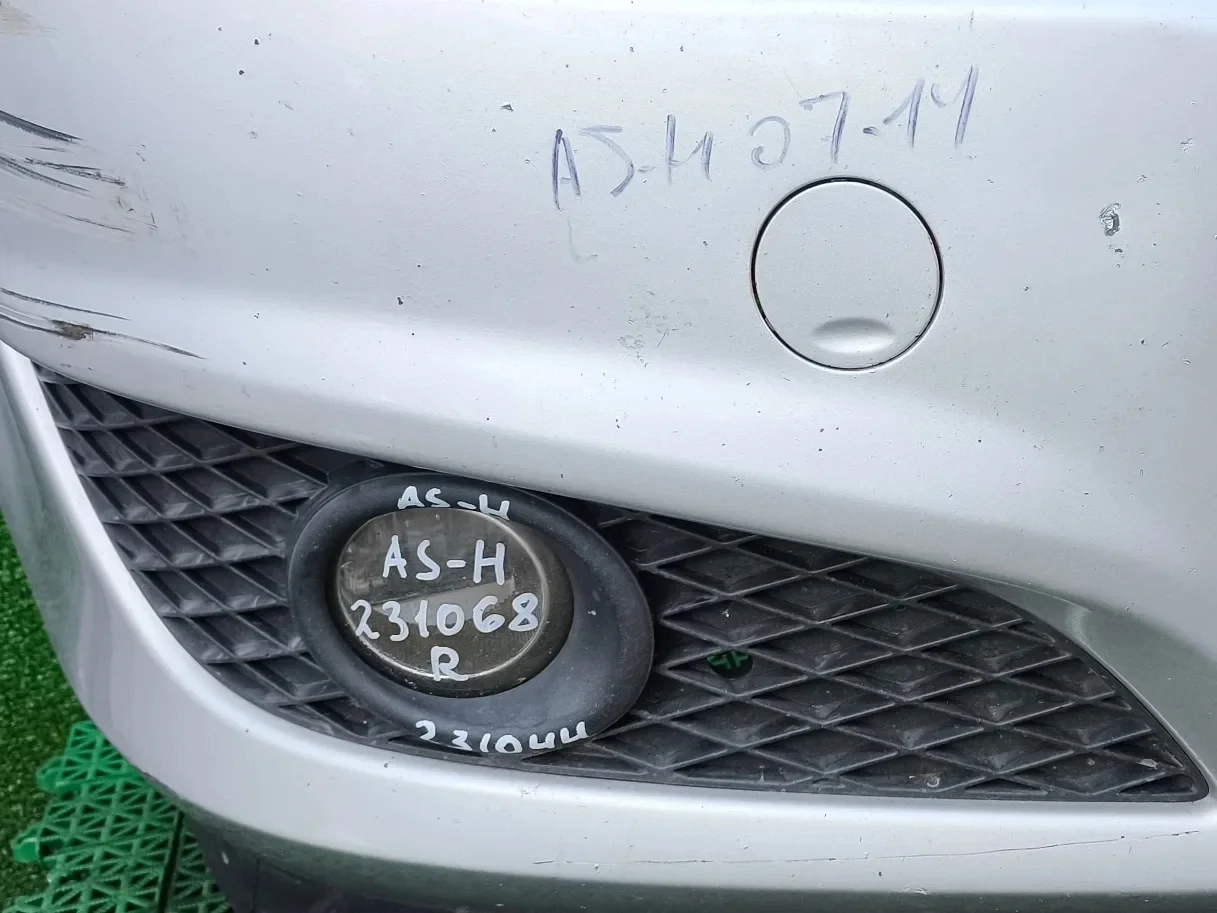 Решетка в бампер OPEL ASTRA H 2007- под птф правая б/у ASTRA H(2004-2014)