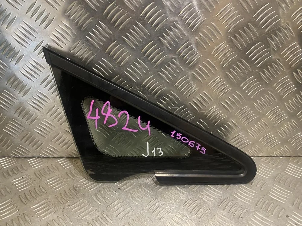 Стекло кузовное глухое правое для Honda Civic FD (4D) 2006-2012