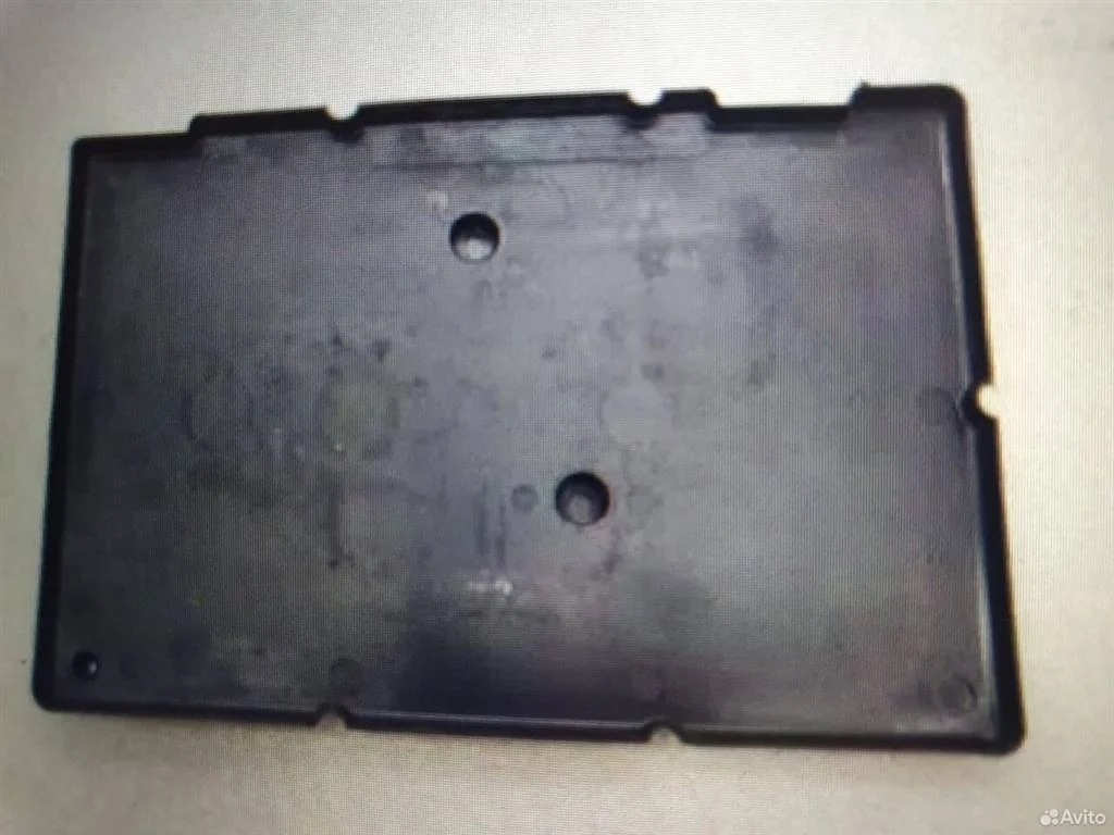 Крепление аккумулятора Toyota Camry XV50 (2011—2014)