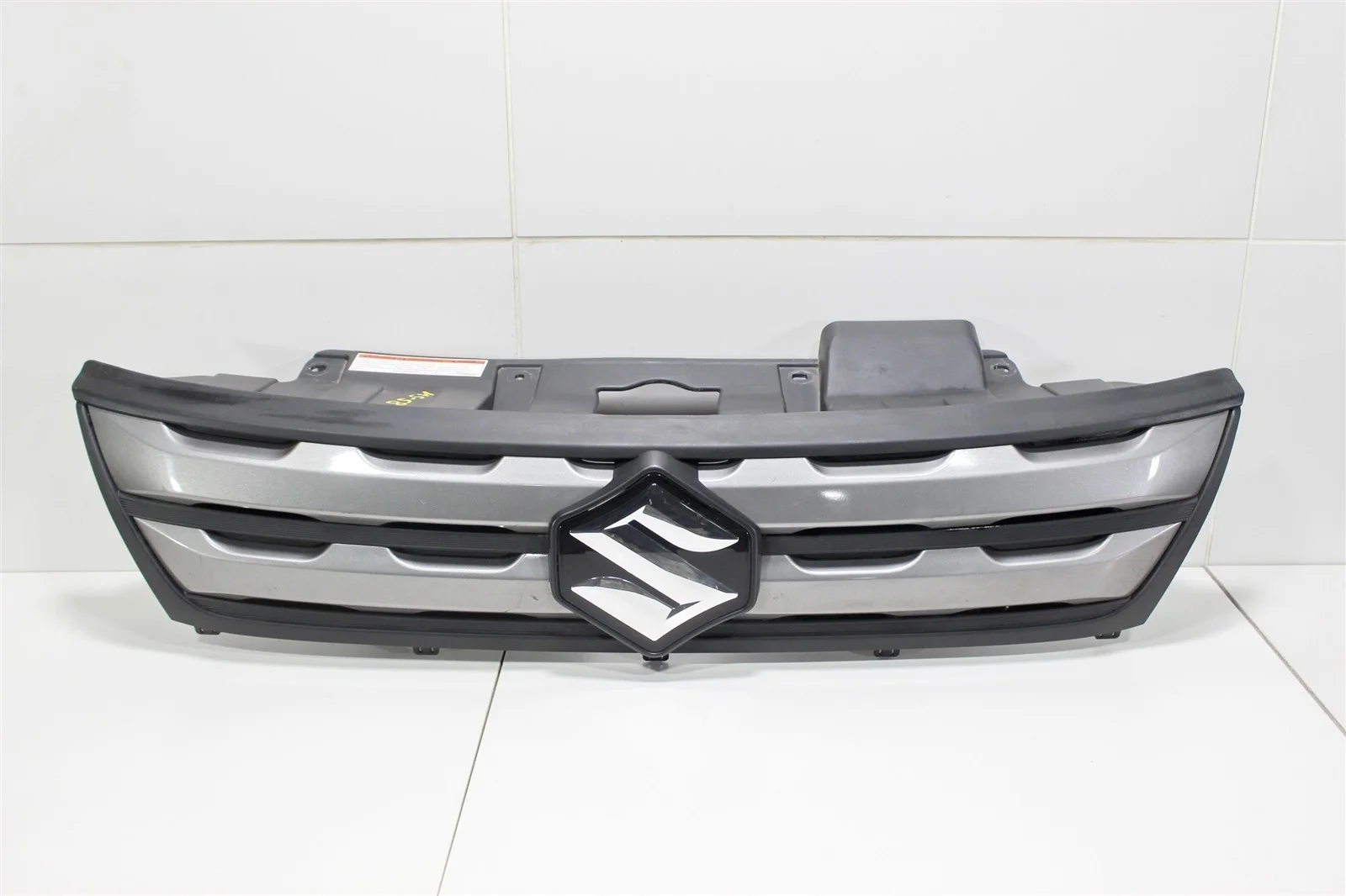 Решетка радиатора SUZUKI VITARA 2017 7211054P10H22 P90