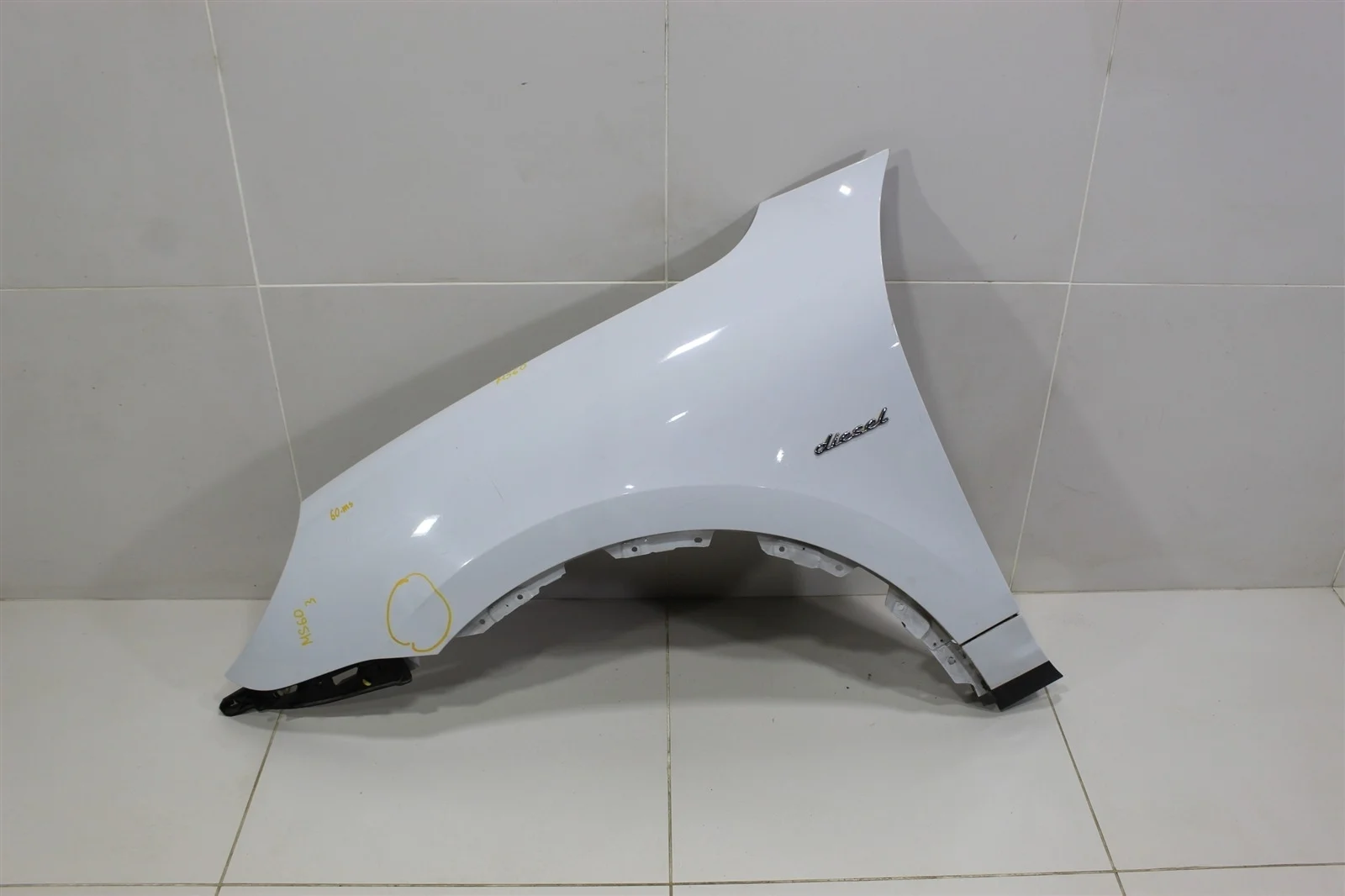 Крыло PORSCHE CAYENNE 2015 95850303110GRV 958 (92A), переднее левое