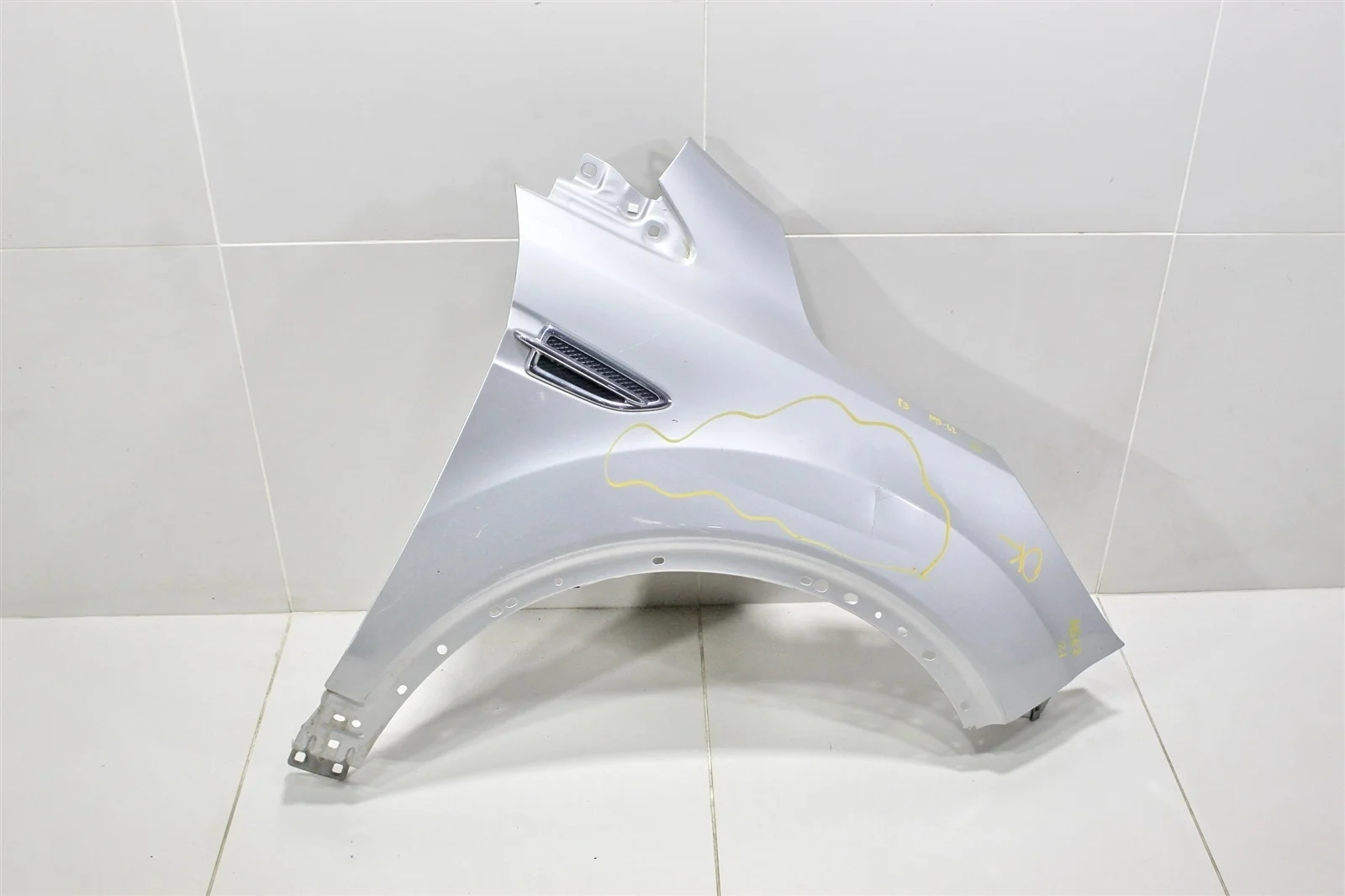 Крыло Ford KUGA 2012+ 2344151 CBS, переднее правое