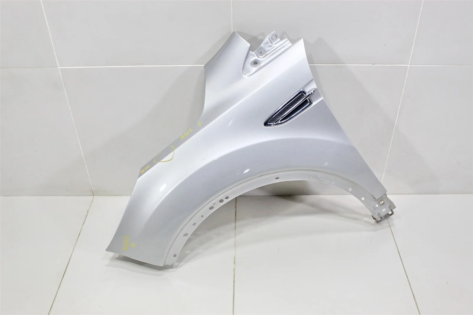 Крыло FORD KUGA 2012+ 2344153 CBS, переднее левое