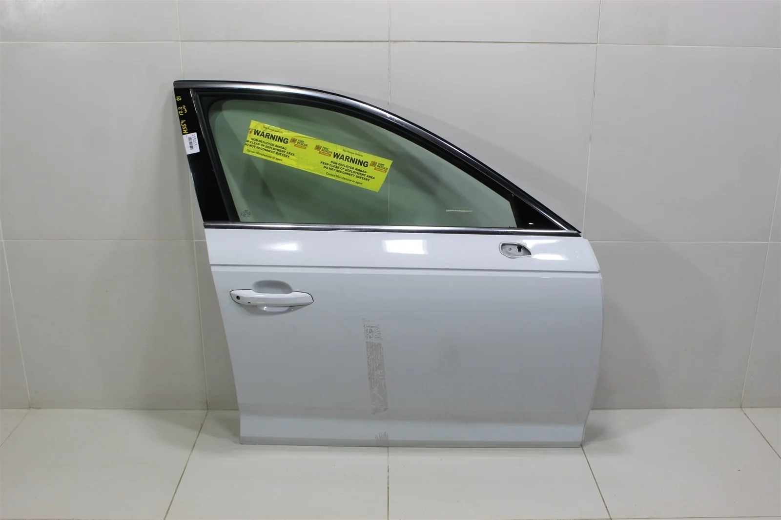 Дверь AUDI A4 2015+ 8W0831052 B9, передняя правая