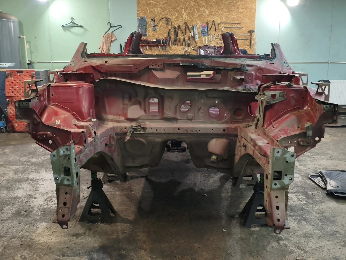 Часть кузова Nissan Juke 2012 F41211KEEA F15 HR16DE, передний