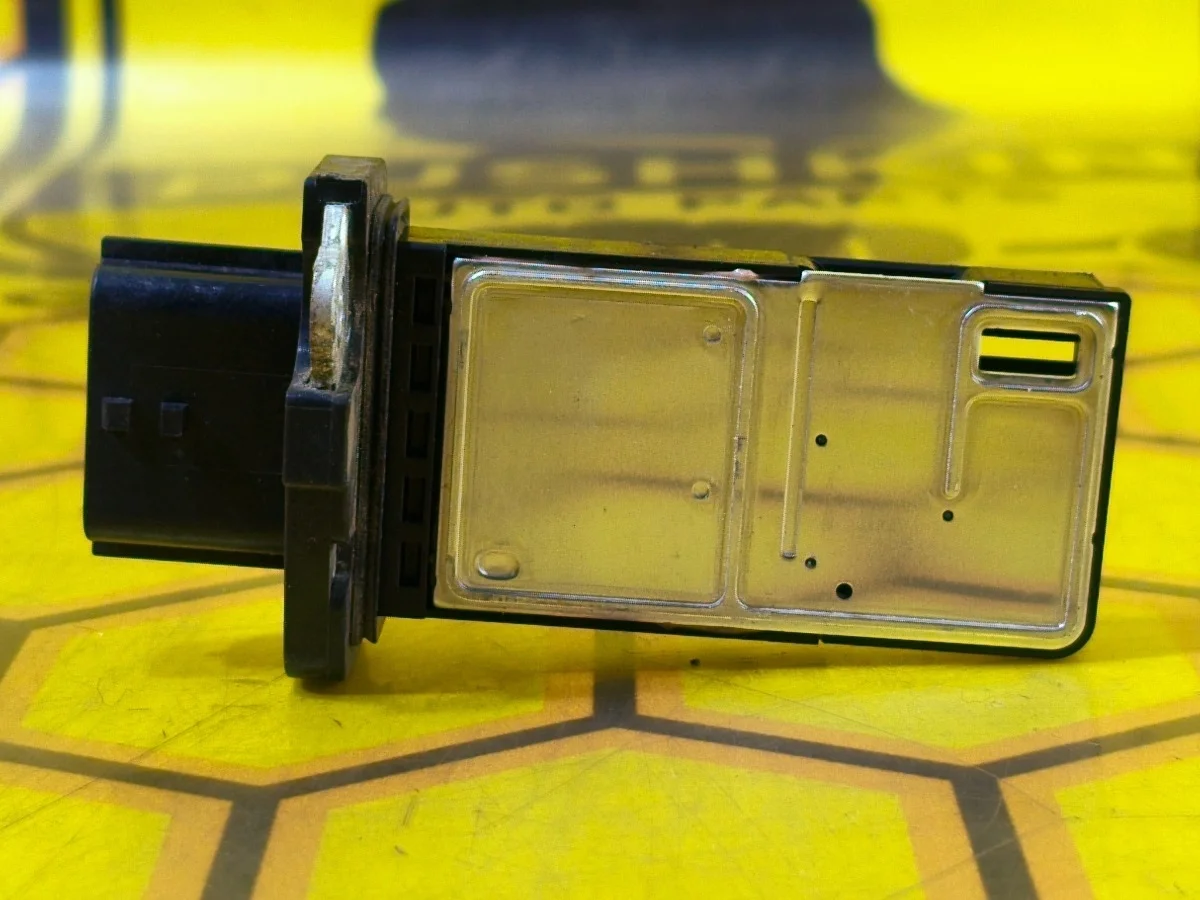 ДМРВ Nissan Juke 2012 226807S000 F15 HR16DE