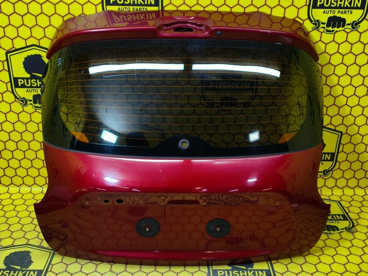Крышка багажника Nissan Juke 2012 K01001KAME F15 HR16DE