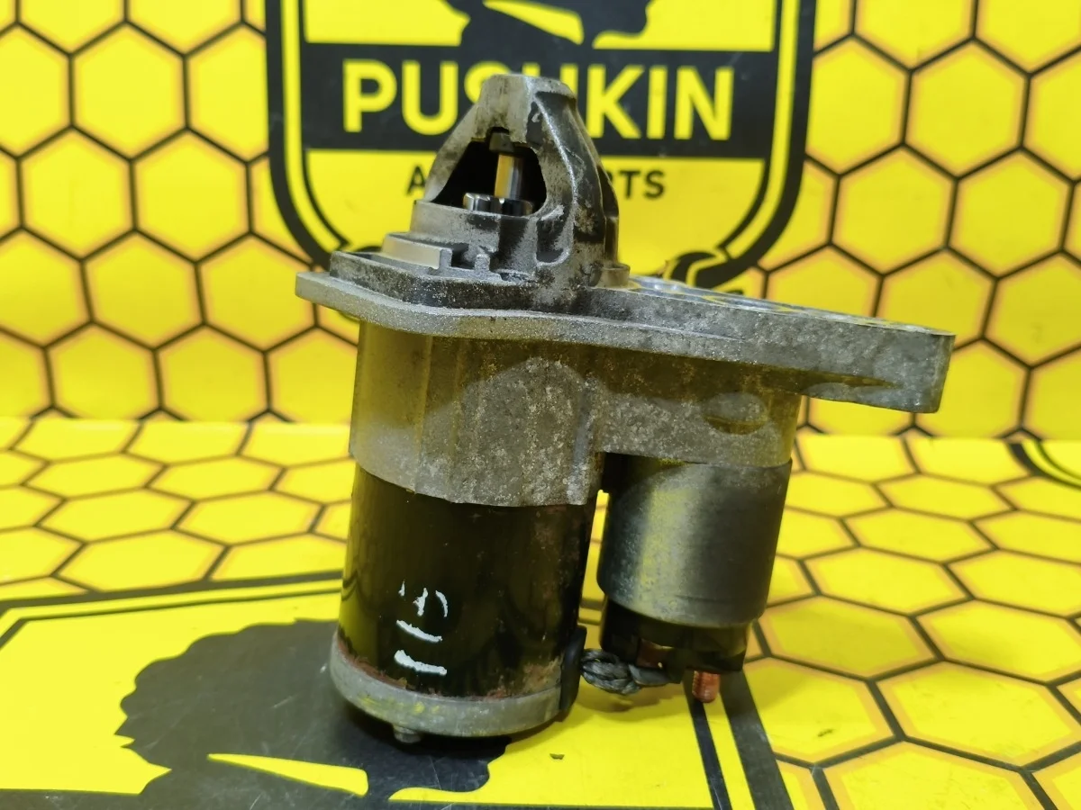 Стартер Nissan Juke 2012 233001KA1B F15 HR16DE