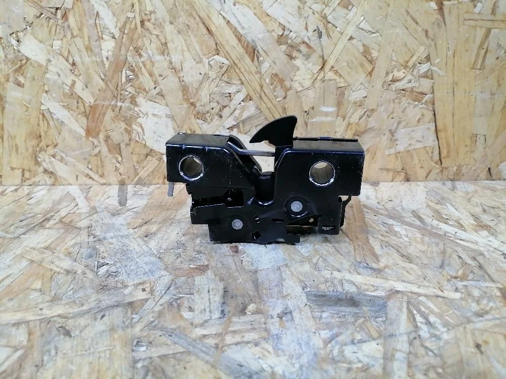 Замок капота Volkswagen Polo VI (2020—2023)