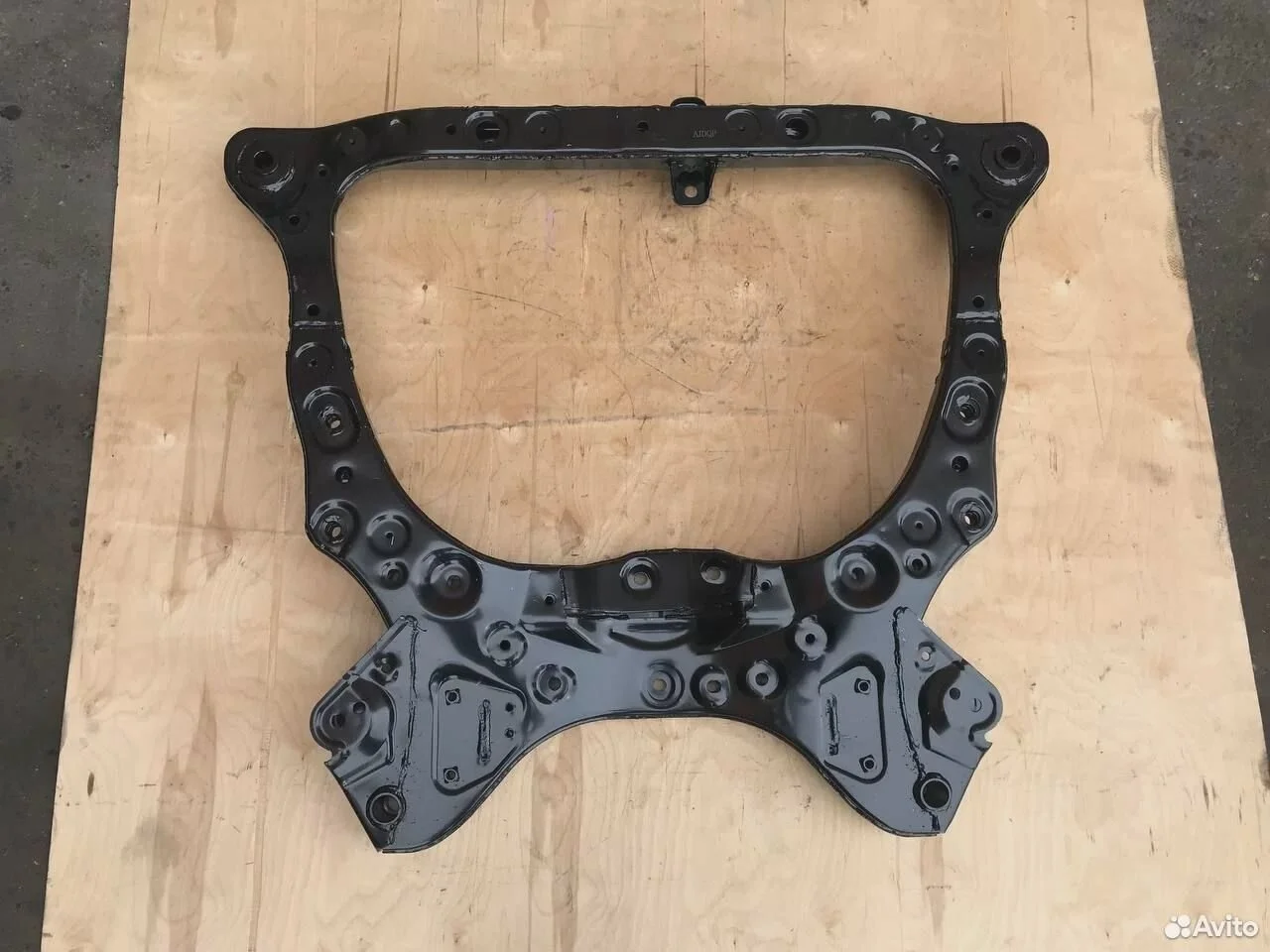 Подрамник toyota venza 2020-2026